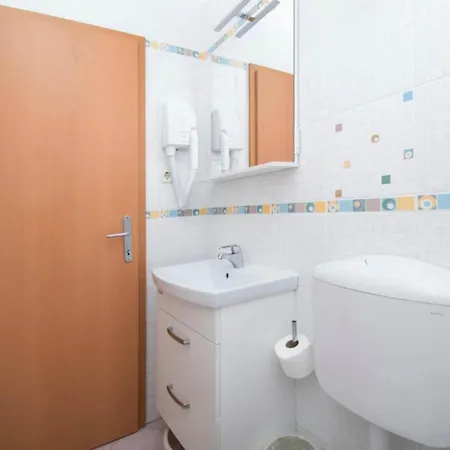 شقة Antonio - One Bedroom With Balcony - 1 *