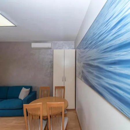 شقة Antonio - One Bedroom With Balcony - 1 *
