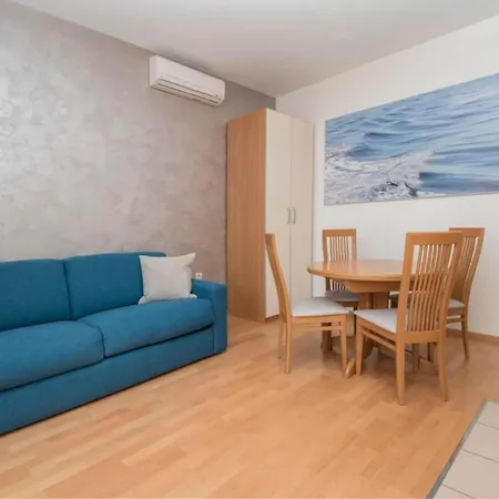 Antonio - One Bedroom With Balcony - 1 Tučepi
